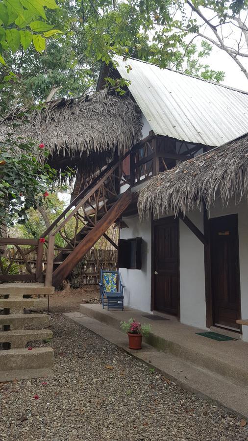 Las Cabanas De La Iguana Ayampe Exterior photo